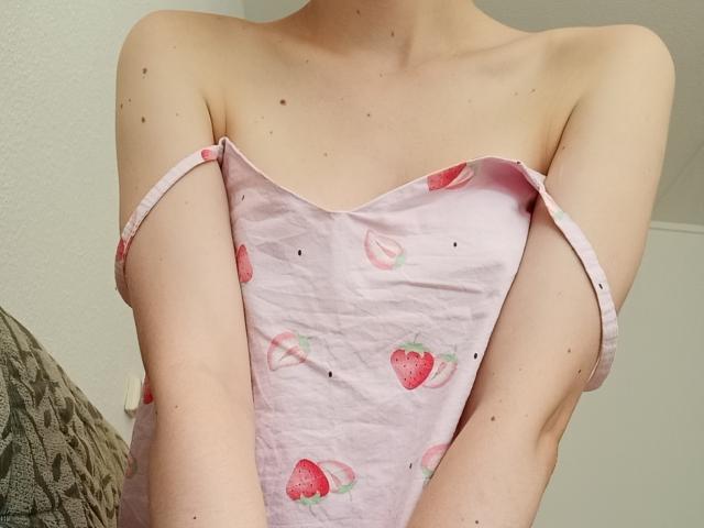 Milledia - Élő pornó és szexkamera - 17375166