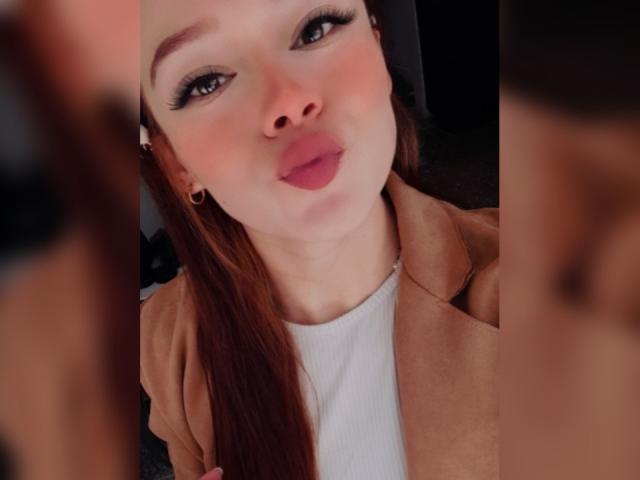 ScarlettAdamms - сексуальная веб-камера в реальном времени - 17376622