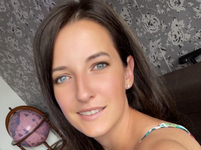 AnneMarieHotty - Sexe cam en vivo - 17376822