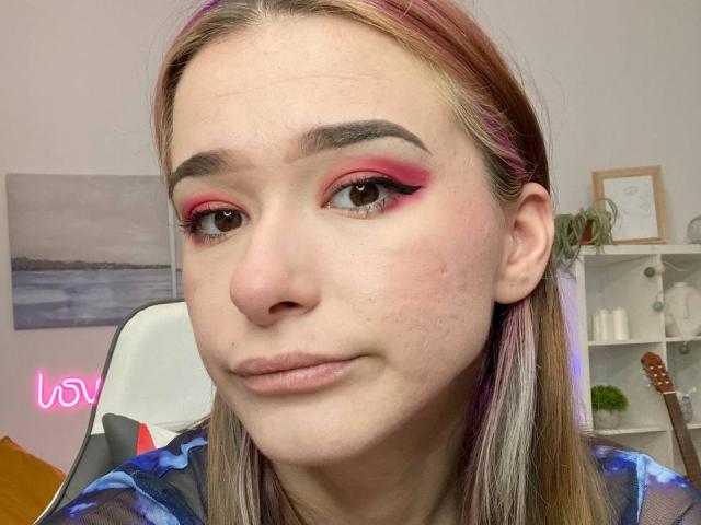 KateKazuya - Live sexe cam - 17380402