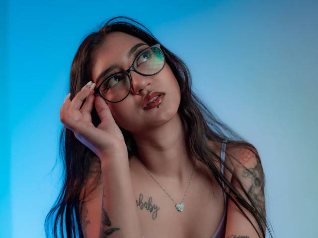 LuciaCalixto - Live sexe cam - 17381962