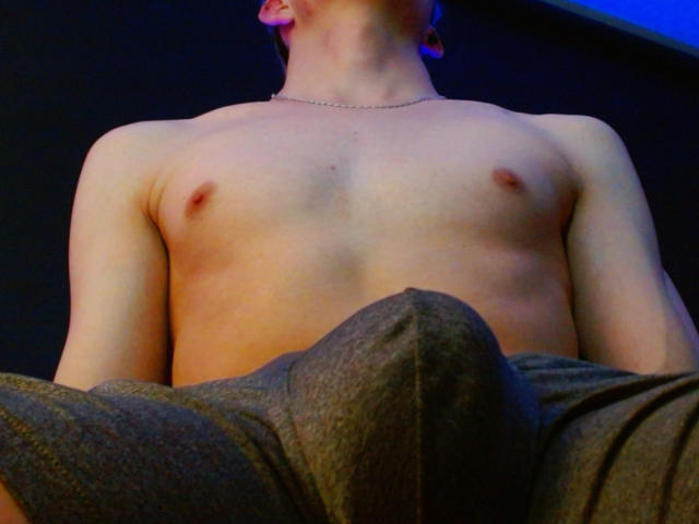 BastianLeonis - Live porn &amp; sex cam - 17383274