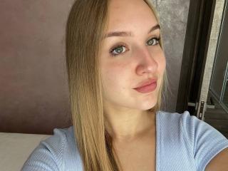 EmmaFooxy - Live porn &amp; sex cam - 17387578