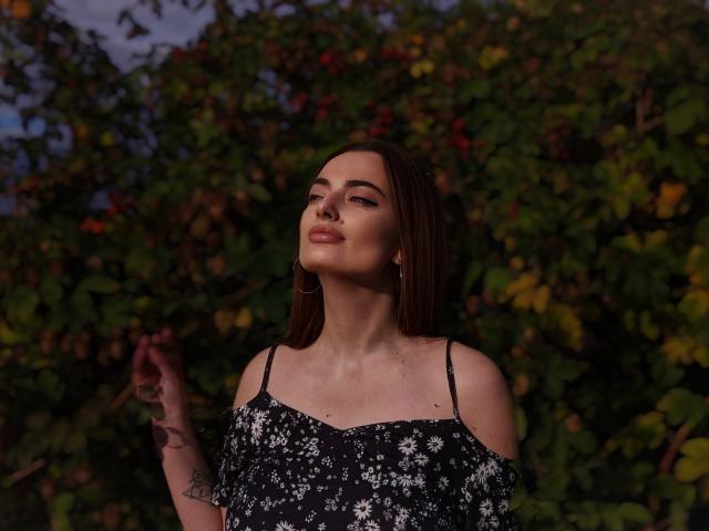 CalypsoNJones - Live sex cam - 17388630