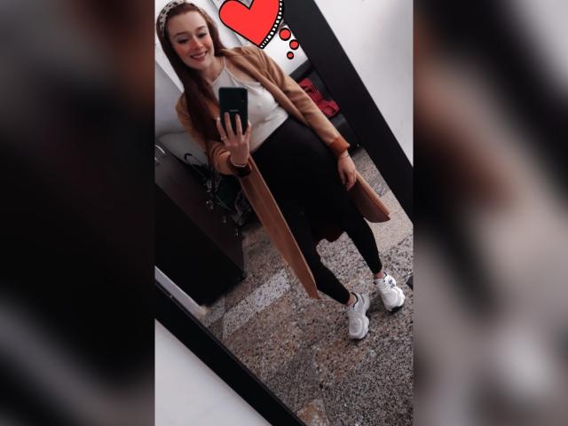 ScarlettAdamms - Sexe cam en vivo - 17393266