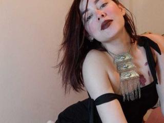 Nikolle69x - Live porn &amp; sex cam - 17394414