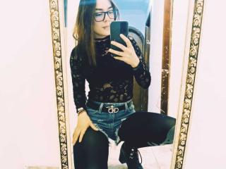 Nikolle69x - Live porn &amp; sex cam - 17394426