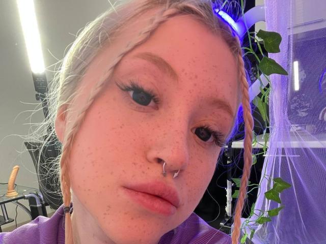 Vergillhell - Live porn &amp; sex cam - 17395442