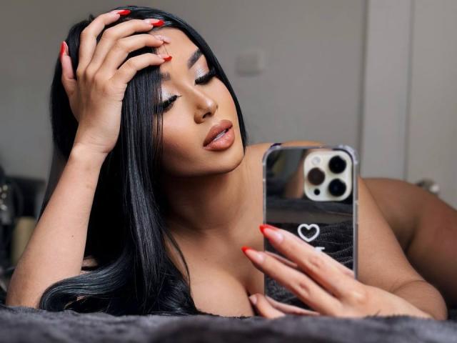 LyaWhite - сексуальная веб-камера в реальном времени - 17399758