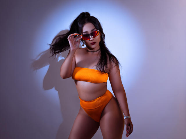 KourtneyTravis - Sexe cam en vivo - 17402206