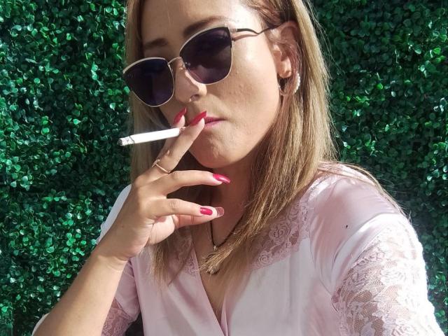 LucyRosiekus - сексуальная веб-камера в реальном времени - 17406378