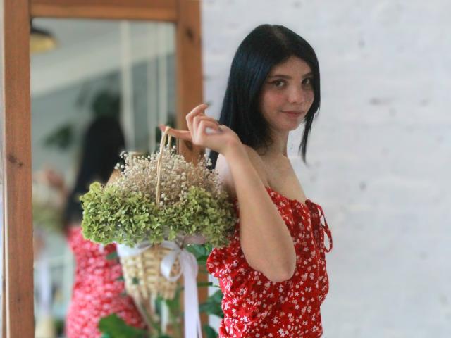 ElizavetaCino - Live sexe cam - 17412490