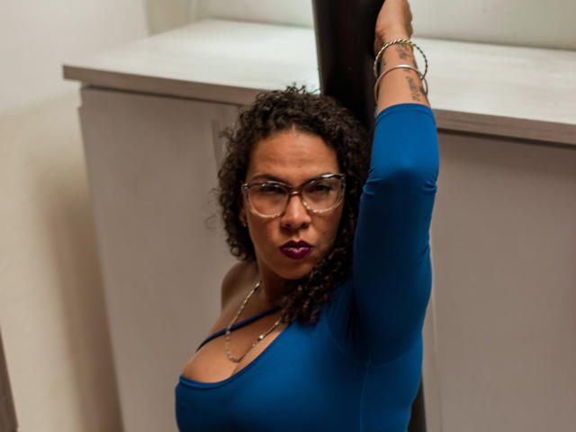 YanzaAnderson - Sexe cam en vivo - 17413226