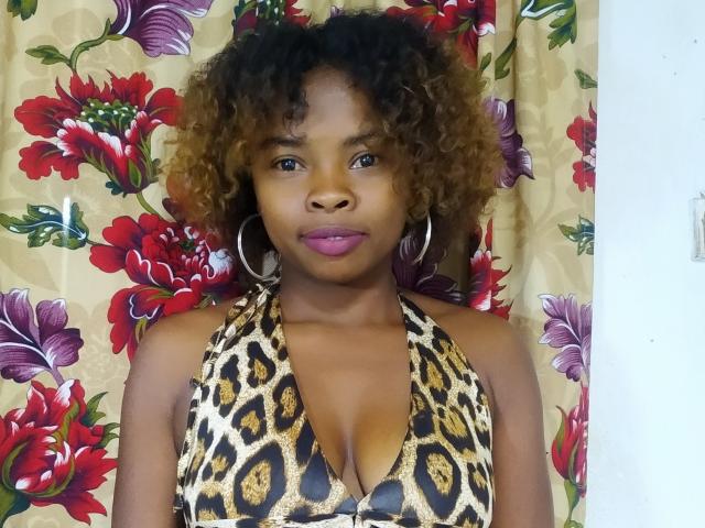 Syntiah - Sexe cam en vivo - 17414322
