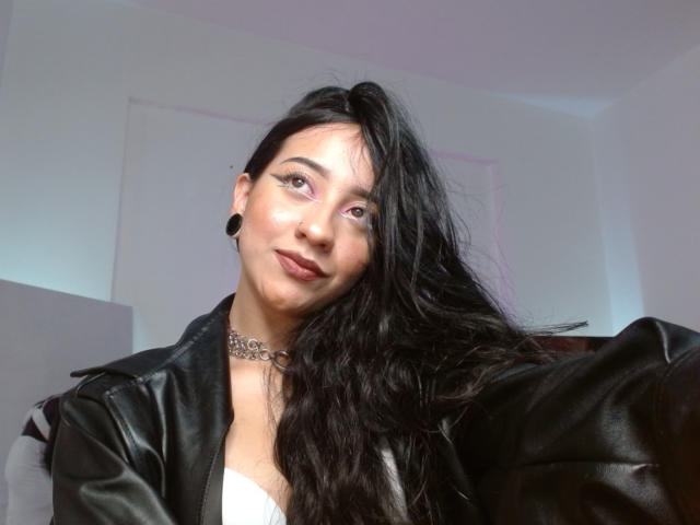 ValerieHang - Live porn &amp; sex cam - 17419814