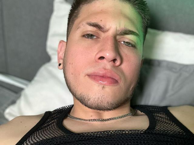 SebastiianMaxime - сексуальная веб-камера в реальном времени - 17430898