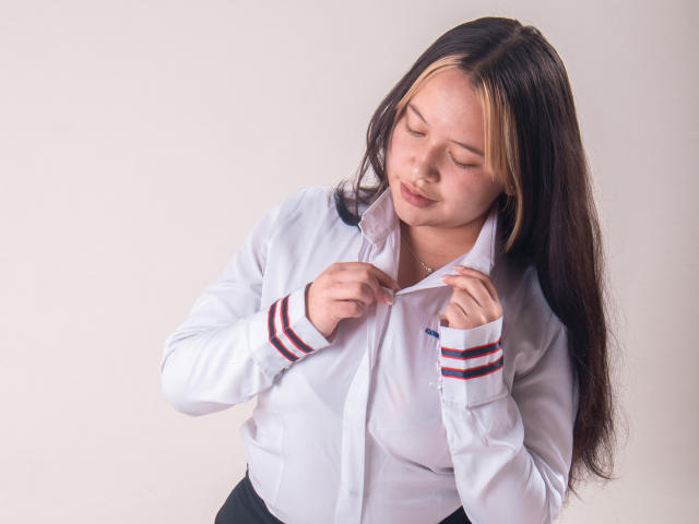 CatalinaFoxiest - Élő pornó és szexkamera - 17431810