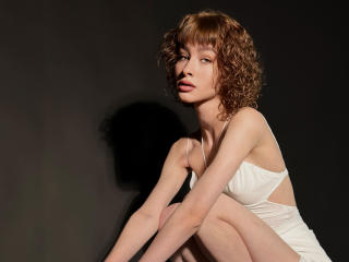 LilieBlowball - Live porn &amp; sex cam - 17432094