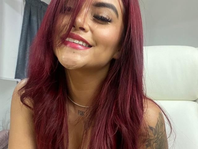 MajoJones - Élő pornó és szexkamera - 17438118