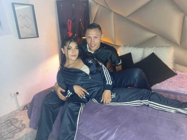 MelodyAndAron - Sexe cam en vivo - 17442342