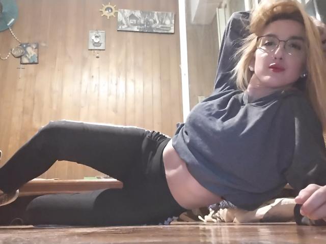 BailaHotXL - Live porn &amp; sex cam - 17442402