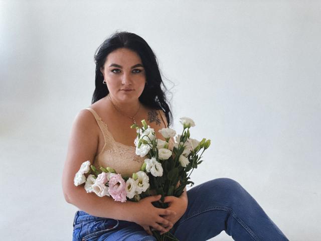 MikySuny - Live sex cam - 17444406