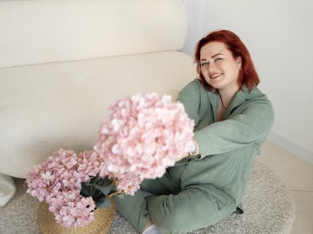 BellaJoli - Élő pornó és szexkamera - 17447082