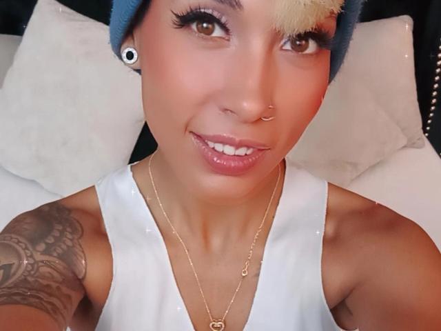 GabyCollins - Live porn &amp; sex cam - 17447954