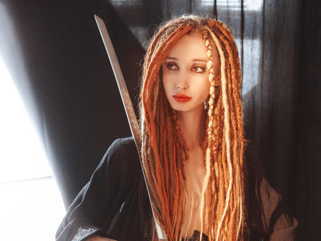 RoxySilver - Live sex cam - 17449626