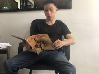 LuciferDickHot - Sexe cam en vivo - 17453826