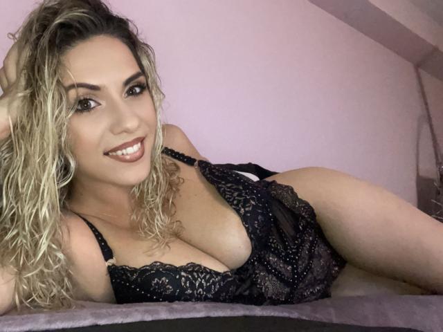 LucilleXSugar - Live porn &amp; sex cam - 17455110