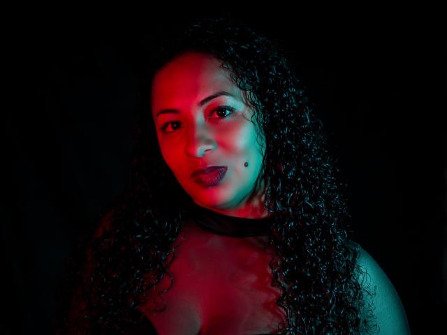ValeriaXLopez - Live sex cam - 17455870