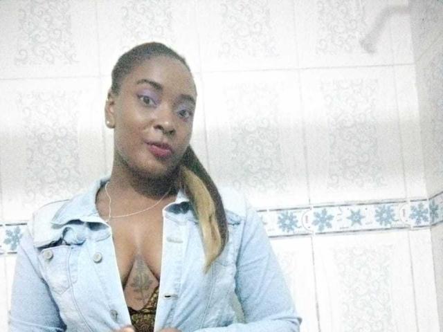 EmaEthan - сексуальная веб-камера в реальном времени - 17459446