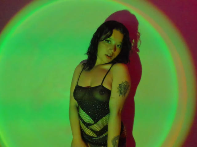 EmilyCollimss - Sexe cam en vivo - 17462346