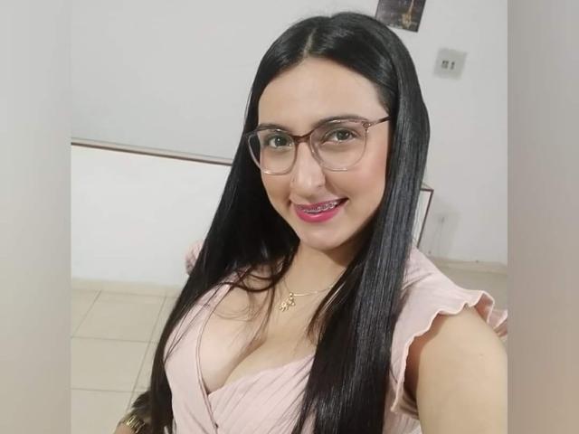 KingaNDher - Live Sex Cam - 17465074