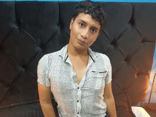 AronPrince - Live porn &amp; sex cam - 17469650