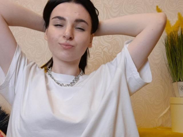 SunnyIsa - Live porn &amp; sex cam - 17470318