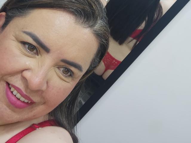 SofiaAnders - Élő pornó és szexkamera - 17470858