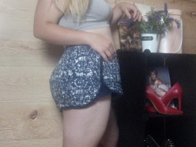 Leiliia - сексуальная веб-камера в реальном времени - 17472902