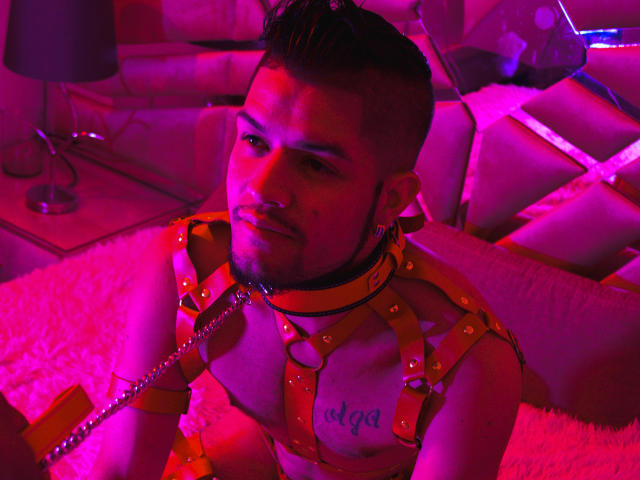 DominickAndMaylin - פורנו בשידור חי ומצלמת סקס - 17476322