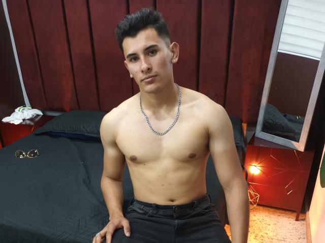 AleCool - Sexe cam en vivo - 17487046