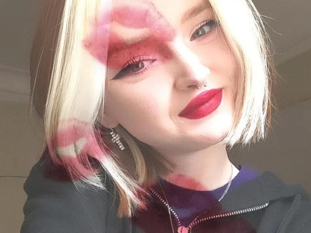 LaPochka - Live sex cam - 17488294