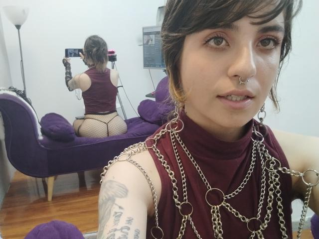 AmySpider - Live porn &amp; sex cam - 17493918