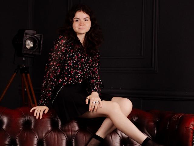 TinaRedly - Live porn &amp; sex cam - 17495226