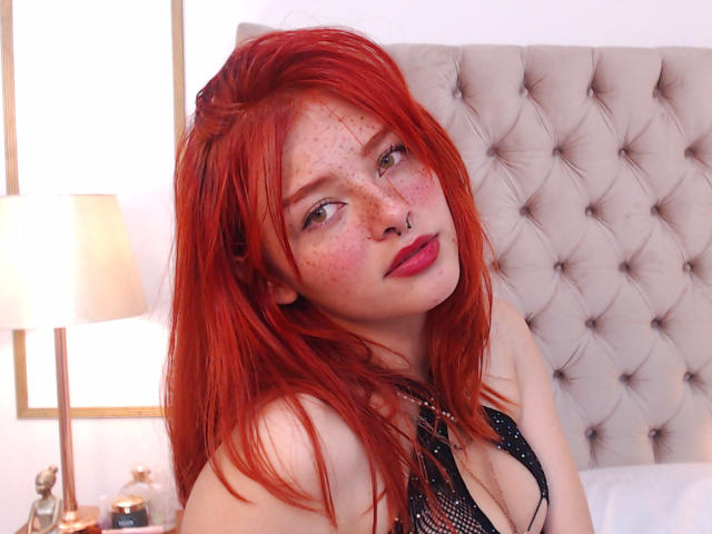 MikyValkova - Élő pornó és szexkamera - 17496166