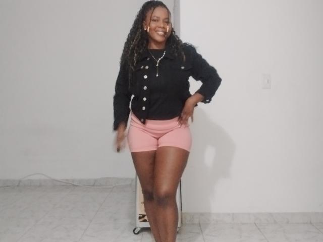 EmiraHot - Porno na żywo i seks kamera - 17503634