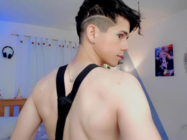 TaysonManuel - Live sexe cam - 17507834