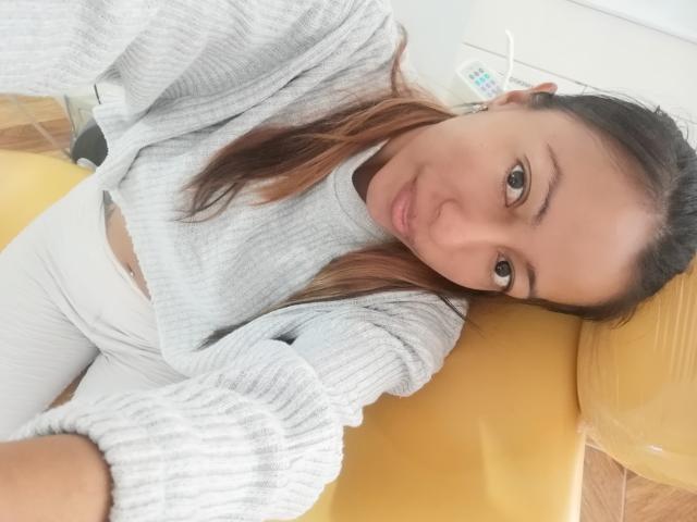 AlannaHottie - Sexe cam en vivo - 17510082