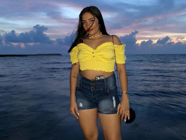 SharonKlart - Live porno og sexkamera - 17510106