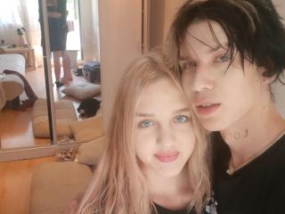 LarryAndAlice - Live porn &amp; sex cam - 17512386